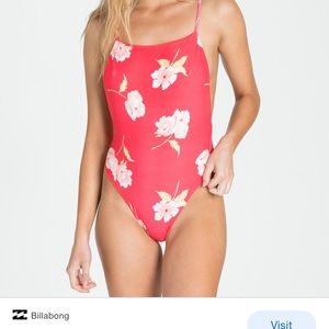 Billabong one piece “Floral dawn”